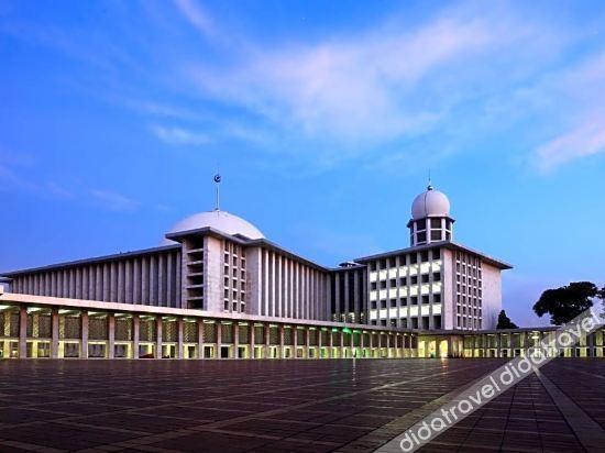 Hotel Neo+ Kebayoran Джакарта Экстерьер фото